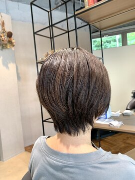 ユリイカビヨウシツ ショートレイヤー