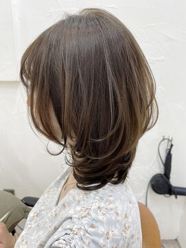 ミッシェル アフロート(michelle afloat) 20代30代40代50代60代カーブカットひし形くびれレイヤー小顔補正