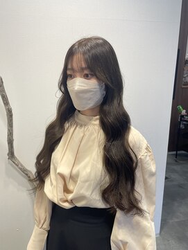 オーシー 四ツ井店(O'sea) 韓国風ロングヘア