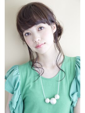 ソレカ(SORECA) 【SORECA/ソレカ】レイヤーロング × 暗髪カラー