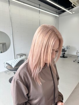 イロ(iro.) ブロンド