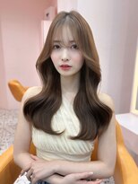 ボタン シブヤ(VOTAN SHIBUYA)&nbsp;韓国ヘア/前髪あり/顔まわりカット/くびれヘア/グレージュ