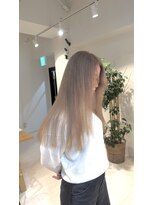シェーン 仙台駅広瀬通店(schon)&nbsp;ホワイトベージュ