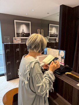 アース エレガンス 吉祥寺店(EARTH Elegance) プラチナアンブレラカラー