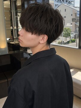 シフト バイ ゼロ(SHIFT by XeRo) 【<22>再現性の高いカットをしてくれる♪メンズカット・パーマ】
