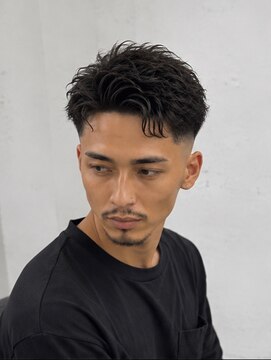 メンズ ラピス(Men's Lapis) 大人パーマ　かき上げパーマ　メンズパーマ