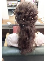 ヴィークス ヘア(vicus hair)&nbsp;[vicushair]編み込みダウンstyle☆