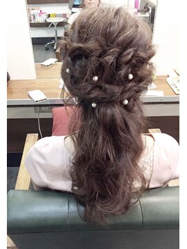 ヴィークス ヘア(vicus hair) [vicushair]編み込みダウンstyle☆