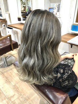 ループ(LOOP) ホワイトラベンダーハイライト