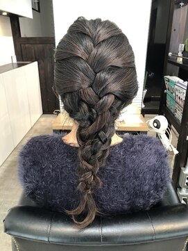 ギフト リビング(Gift Living) えび編み＊ヘアセット