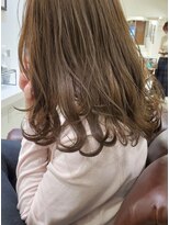 インビテーション(invitation)&nbsp;透明感オリーブグレージュ