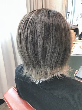 コキュット(cocute) ホワイトアッシュグレージュ