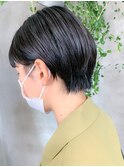 マッシュショート、耳かけショート、ワイドバング、オリーブ