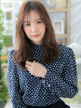 カバーヘアアンドスパ ブリス 浦和(COVER HAIR&SPA bliss) アッシュオリーブ抜け感外国人風ウェーブ巻きa浦和20代30代40代