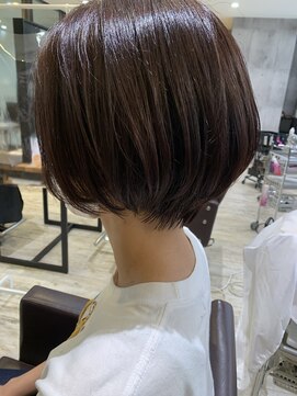 トレ(tre.) 甲子園口/髪質改善/ショート/ハイライト/酸性ストレート