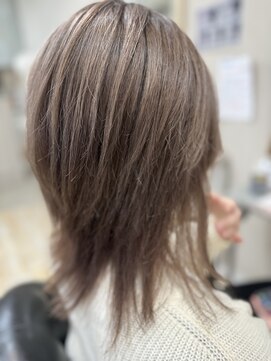 ヴォーグロジック(VOGUE LOGIC) ベージュカラー