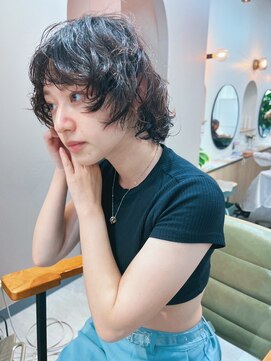 シビバイレボ(CIBI by revo) 地毛風カラー/ナチュラルレイヤーカット/ショートボブ[船橋]