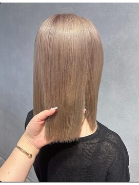 ブロッサム 上福岡店(Blossom) 透明感 ミルクティーベージュ/[上福岡]