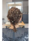 お呼ばれヘアセット　編みおろし　ミディアム