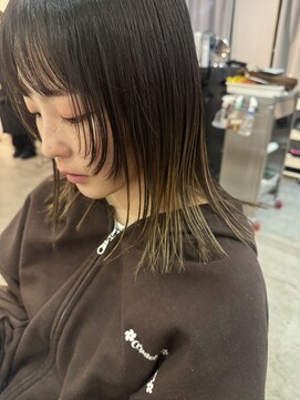 バローチェ(Barouche) 【Barouche/中島綾子】　ハイライトカラー　顔周りカット　堀江