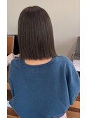 ハイトーングレージュ