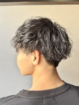 ライム(RHYME) ツイストスパイラルパーマ/10代/20代/30代/メンズカット