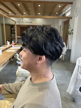 フラム(fulam) 大人アップバングショート