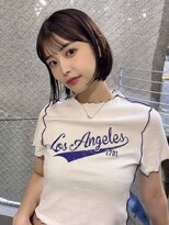 メゾンアクア 表参道(Maison ACQUA)&nbsp;切りっぱなしボブチェリーブラウンミニウルフ前髪縮毛矯正表参道