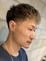 フランクス バーバー ウエストトウキョウ 吉祥寺店(FRANK’S BARBER WEST TOKYO)&nbsp;スパイキーショートブルーブラックフェザーパーマサーフカール