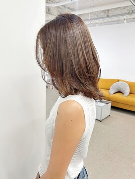 ノウハウ タニマチ(KNOWHOW tanimachi) 外ハネレイヤー透明感ベージュカラー