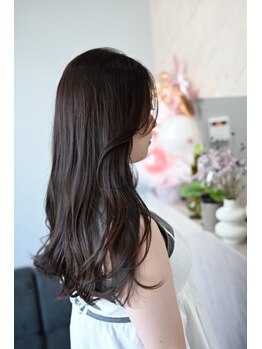 ヘアースンス セカンドフロア(hair soonsoo 2nd floor)の写真/【soonsoo】顔まわりのcut で変わる印象☆新しい魅力を引き出す”似合わせカット"にリピーター続出！