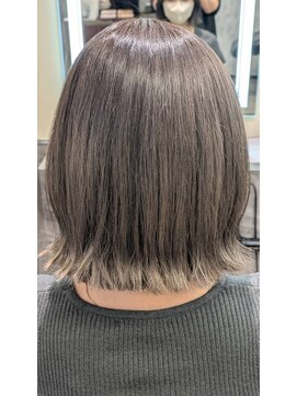 テン バイ アンブルリュクス 池袋(teN +by ambleluxe) グレージュ/ブリーチ/池袋