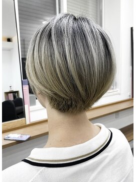 ランプ(Lamp) くびレイヤー グレーベージュ 白髪染め 白髪ぼかし 髪質改善