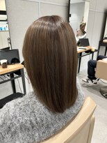 リフ(LIF by MIRROR TALK)&nbsp;髪質改善カラー×艶ブラウン｜岡崎市橋目町・美髪ストレート仕上