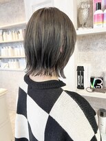 キャアリー(Caary)&nbsp;福山市Caaryくびれボブ赤味除去カラーグレージュ外ハネレイヤー