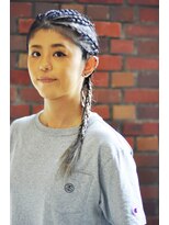 ソレイジュ(soleige)&nbsp;グラデーションカラー・グレーアッシュ～コーンロウ風