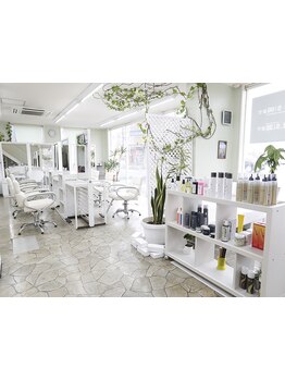 【高麗川駅から徒歩８分＊】低価格で気軽に通いやすい♪高技術×高品質なのにプチプラでお得にキレイに☆