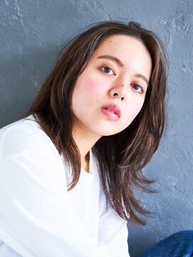 ジュール 新宿(Joule) ハイライトonダークベージュでクールに抜け感プラス♪［新宿］