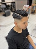 サイドパートスキンフェード