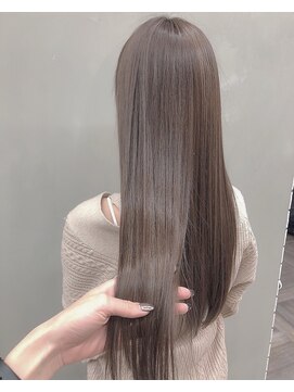 リノショアーズ ショウナン 辻堂店(RinoShores SHONAN) 【ケアブリーチ+ミルクティーベージュ】ロング/ミルクティー