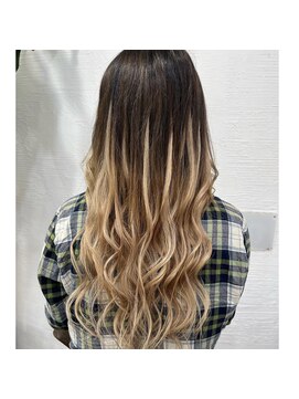 クラン ヘアーアンドスタジオ(CLAN hair & studio) 沖縄美容室/沖縄ハイトーン/沖縄エクステン /プルエクス