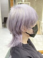 デイズ(days)&nbsp;シルバーカラーマッシュウルフショート　ブリーチカラー