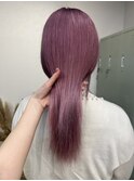 ストロベリーピンク
