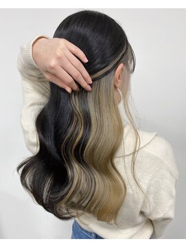ビーグレイス 美濃加茂店(be Grace) 王道インナーカラー×20代韓国風巻ロングヘア