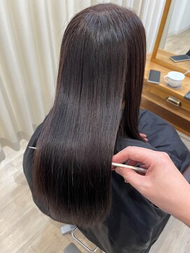 ミラ(MIRA) 光に好かれるようなツヤ髪