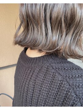 シラソル 八王子北口(Gilasol) 透け感ブラウン×肩上ボブ