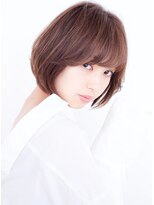 アイスバーグ ウェスト 清澄白河(eyesburg W/est)&nbsp;前髪あり丸みショートボブ小顔ひし形ショート