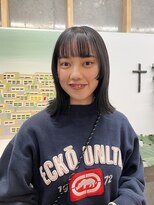 カサネ(casane) ぱっつん前髪と顔まわりのぷつっとライン。