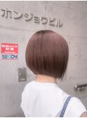 前下がりボブ＋ピンクローズ