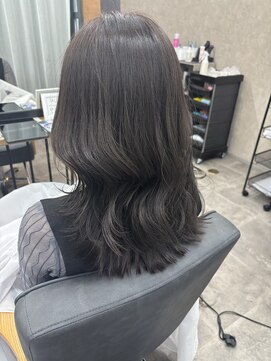 コク 千葉駅西口(COQU) ダークグレージュ/青木辰憲